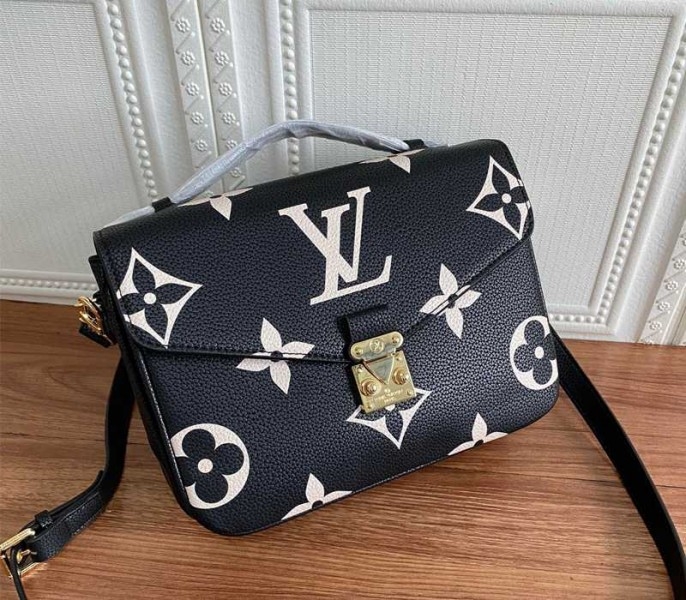 L0vis Vvtt0n Bicolor Monogram Empreinte Metis Bag In Black And Beige