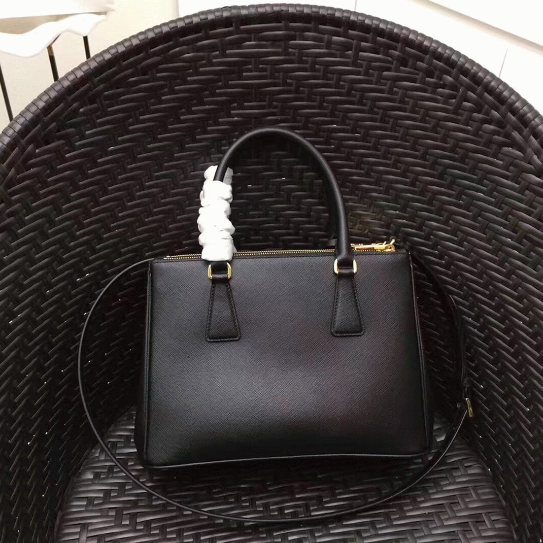 Pra*a Galleria Medium Bag Replica in Black
