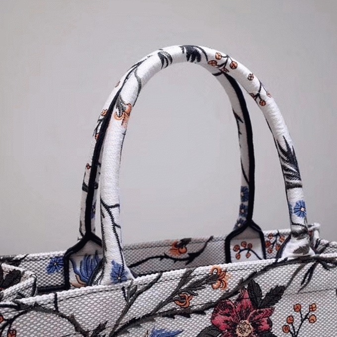 D10r Medium Book Tote Bag Fake in Multicolor Rosa Mutabilis Embroidery