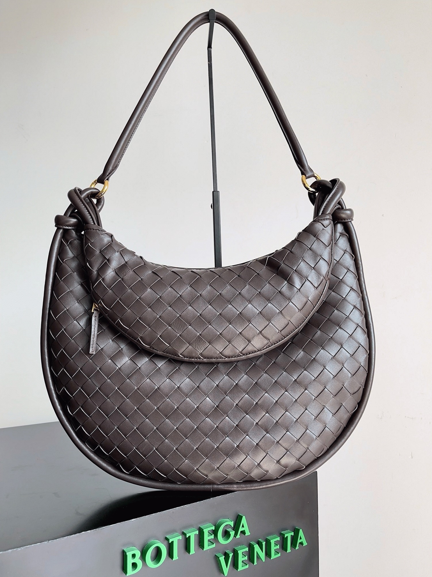 Fake B0tt*ga Ven*ta Gemelli Large Bag Fondant
