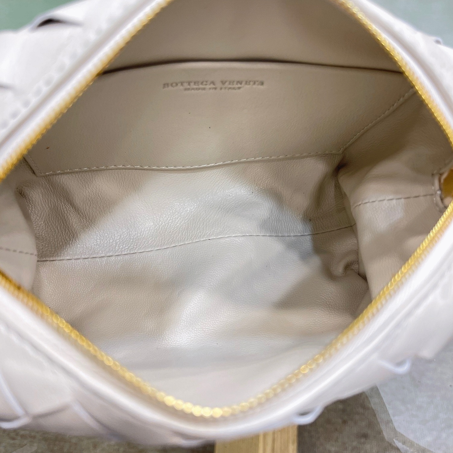 Replica B0tt*ga Ven*ta Loop Mini Bag White