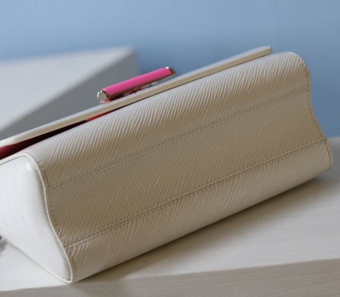L0vis Vvtt0n Epi Leather Twist MM Limited Edition Bag In Quartz White