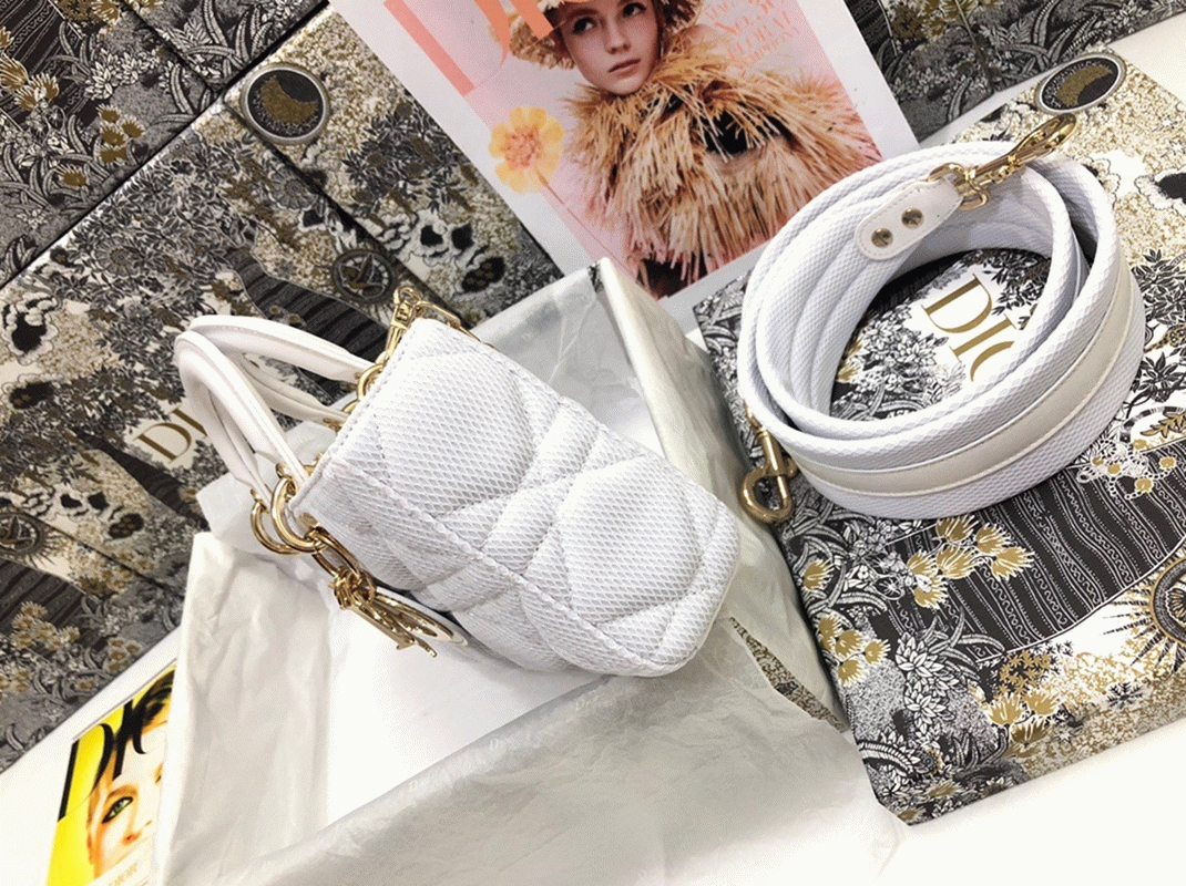 D10r Lady D-Joy Medium Bag Fake in White Macrocannage Technical Fabric