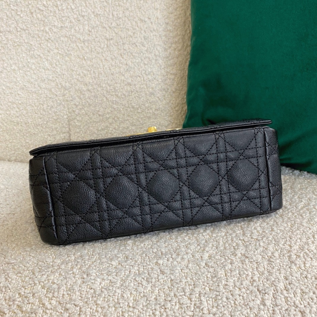 D10r Caro Medium Bag Fake in Black