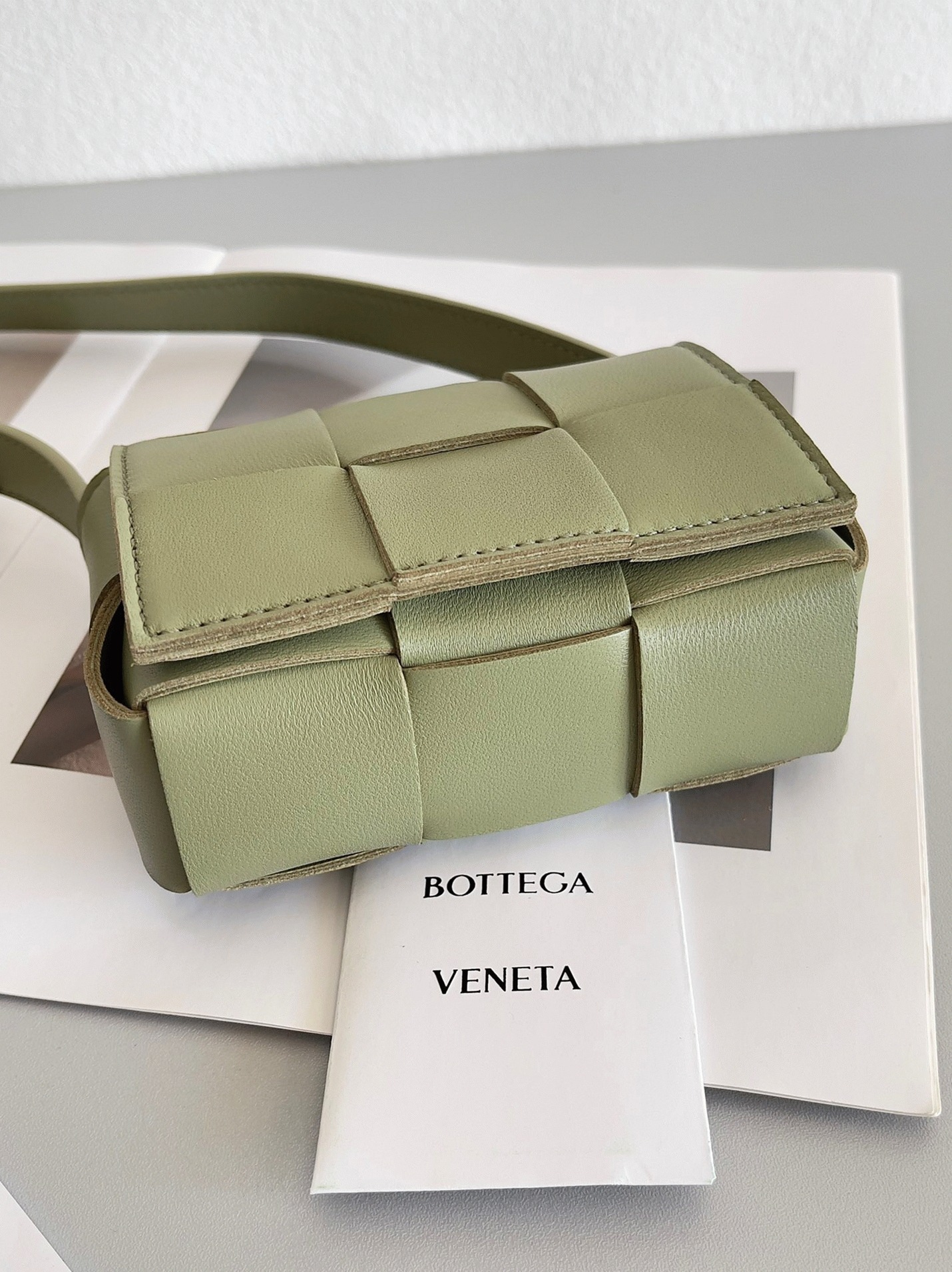 Top Quality Faux B0tt*ga Ven*ta Candy Cassette Bag In Travertine