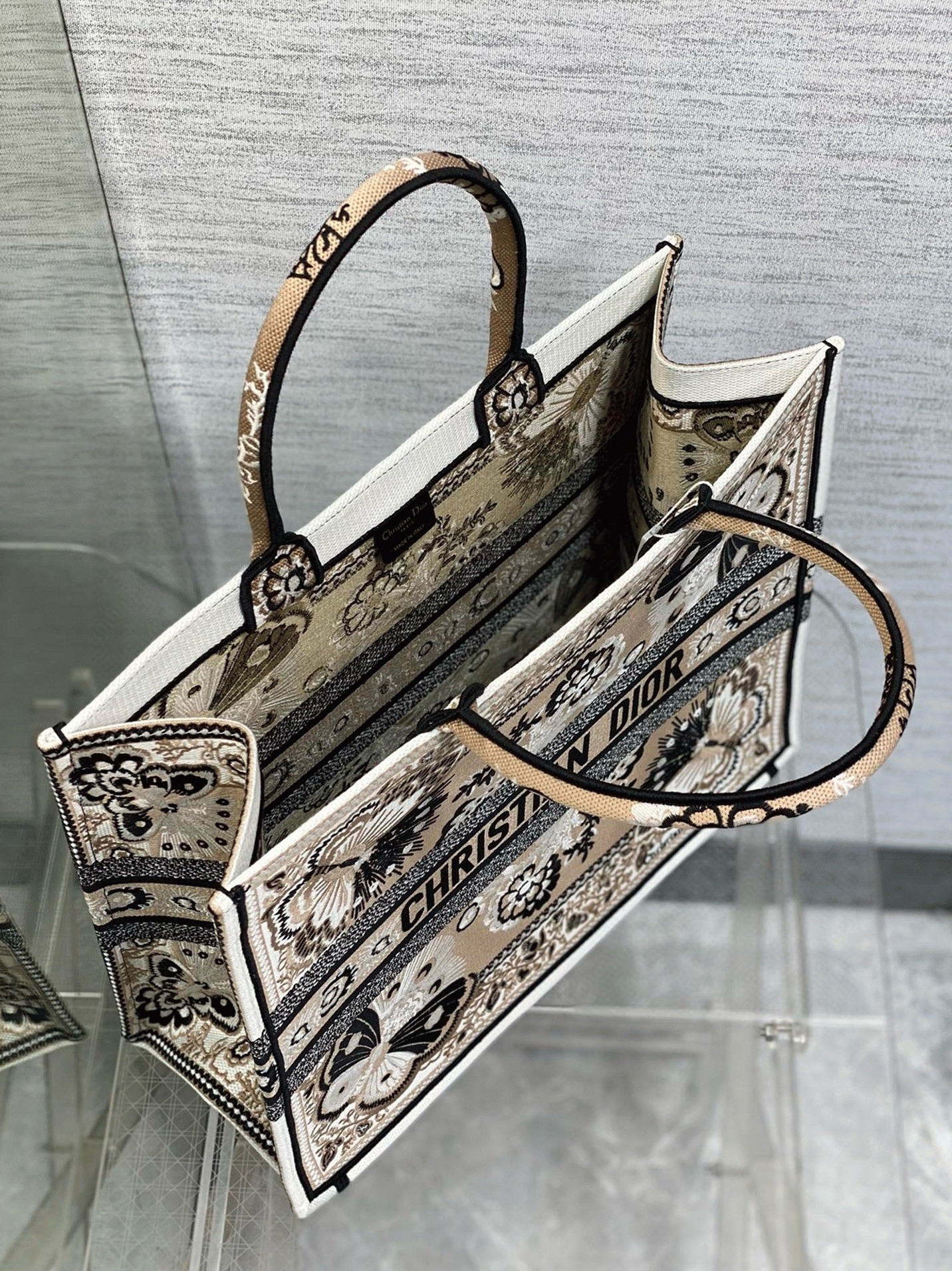 D10r Large Book Tote Bag Fake in Beige Butterfly Bandana Embroidery