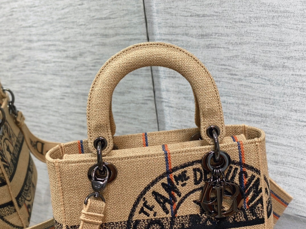 D10r Lady D-Lite Medium Bag Fake in Beige Jute Canvas with D10r Union Motif