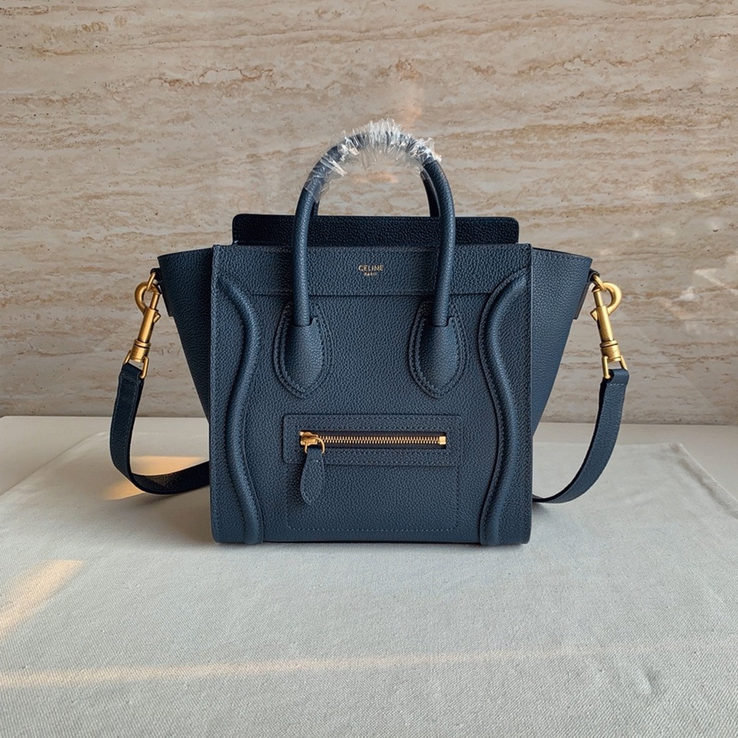 ce1i*e nano lU*gage tote bag imitation in navy blue