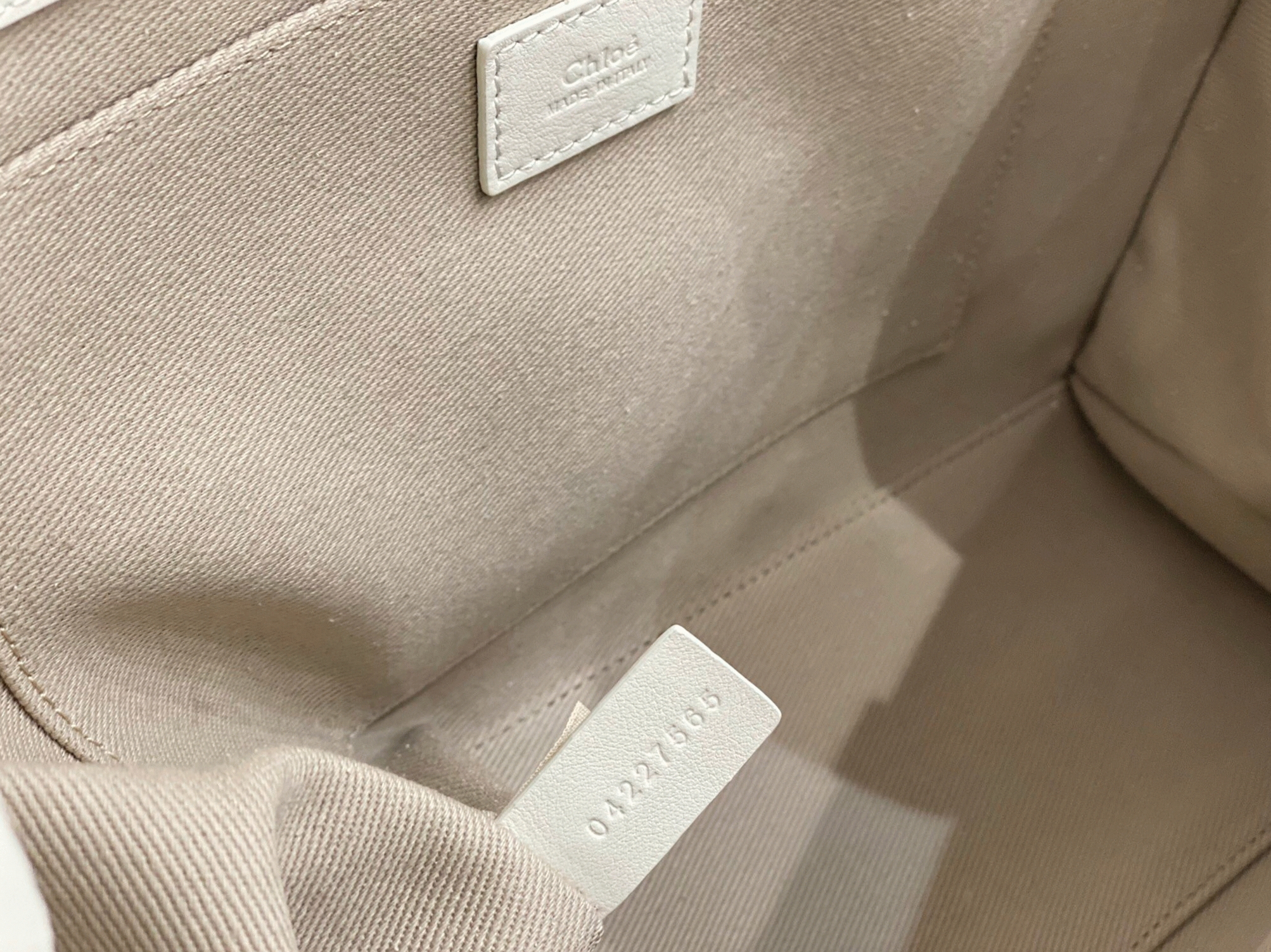 top quality fake Ch10e woody medium tote bag in white calfskin