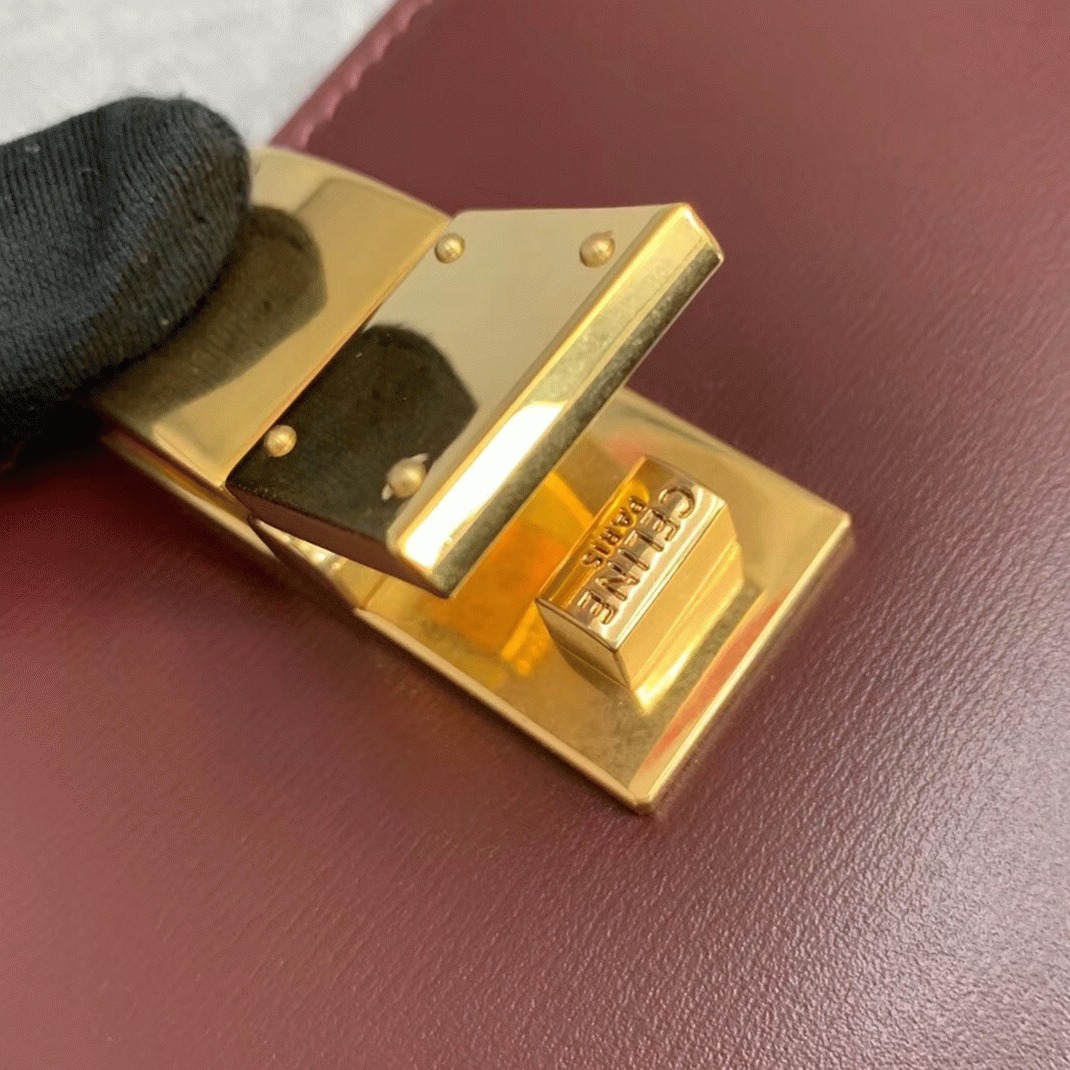 Top Quality Knockoff Ce1i*e Classic Box Small Bag In Bordeaux
