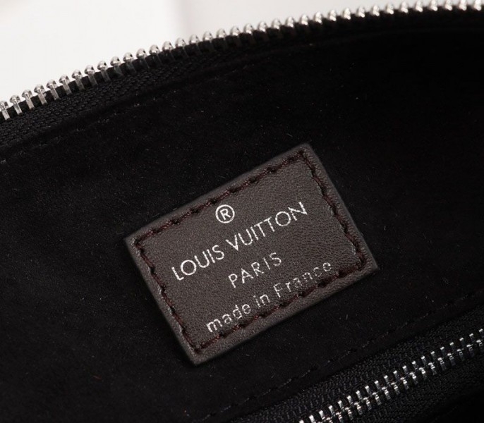 LV Mahina Beaubourg MM Hobo In Black