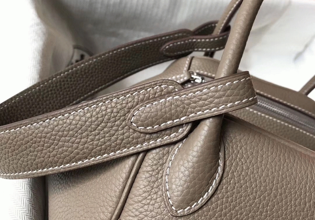 Designer replica H**me5 Lindy 26cm handbag in taupe grey