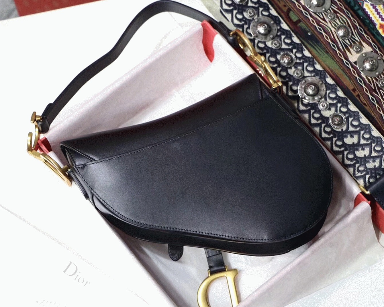 D10r Saddle Bag Fake in Black Smooth Calfskin
