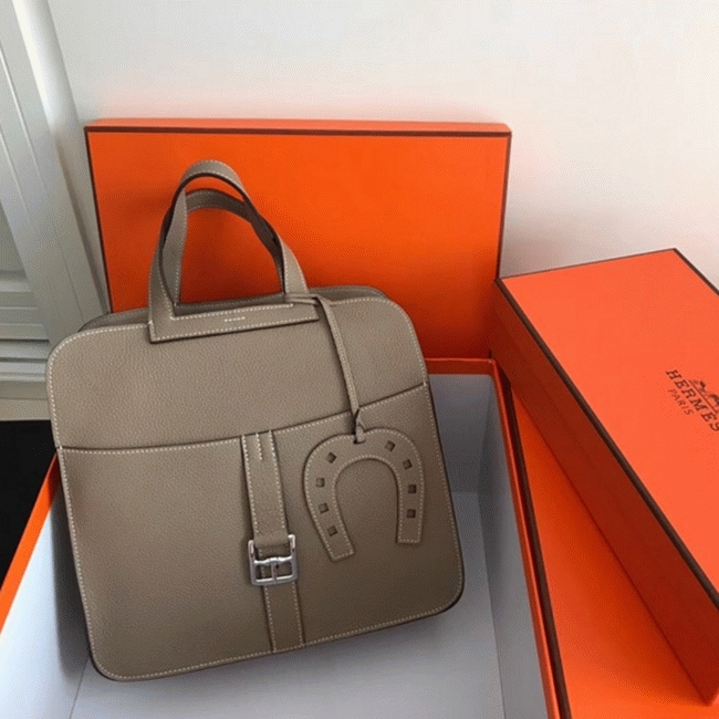Grey AAA Replica H**me5 Halzan Elegant Leather Tote