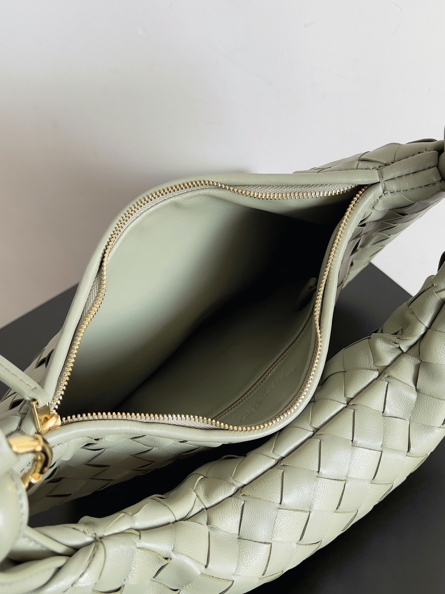 Fake B0tt*ga Ven*ta Gemelli Medium Bag Travertine