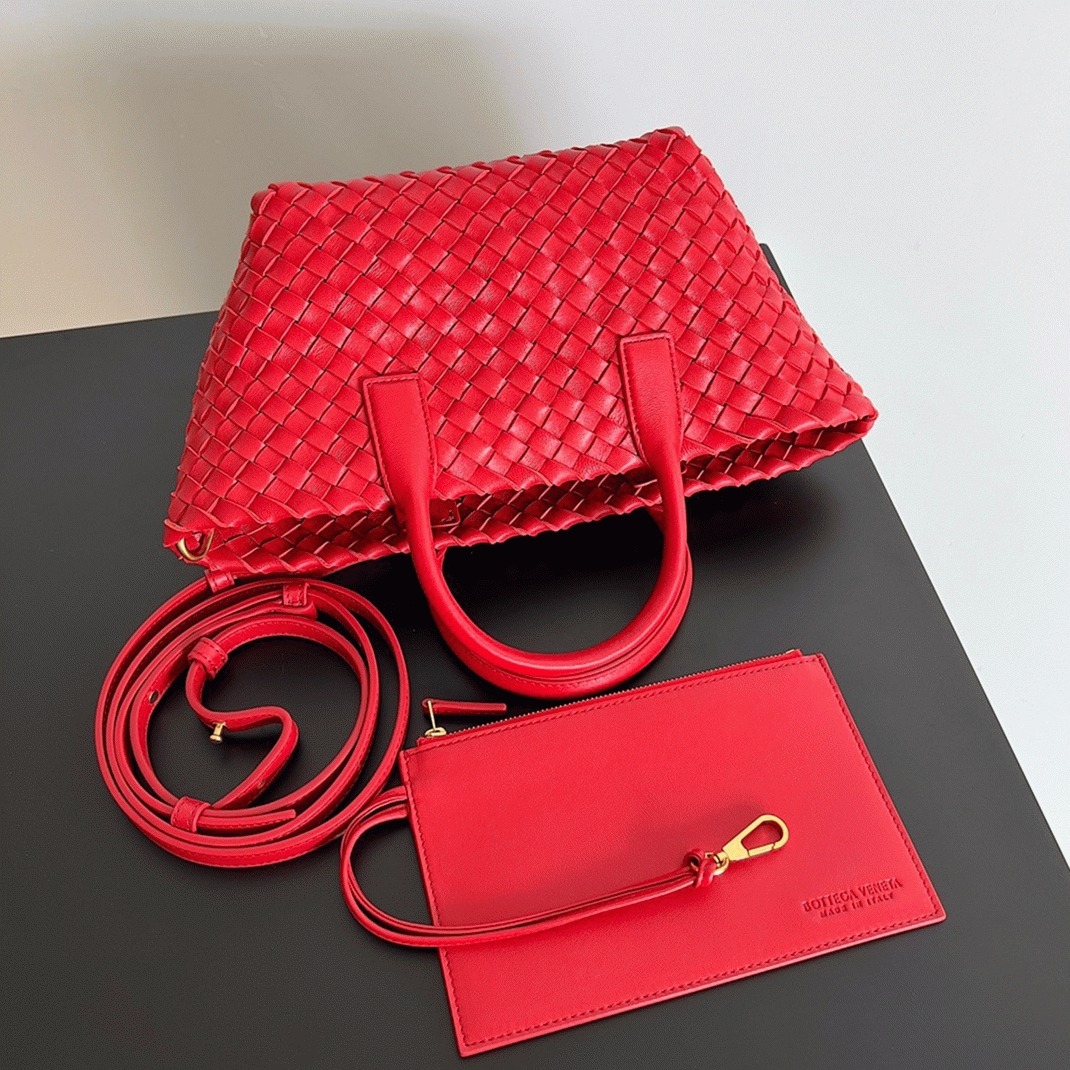 Top Quality Fake B0tt*ga Ven*ta Cabat Mini Bag In Red Intrecciato Lambskin