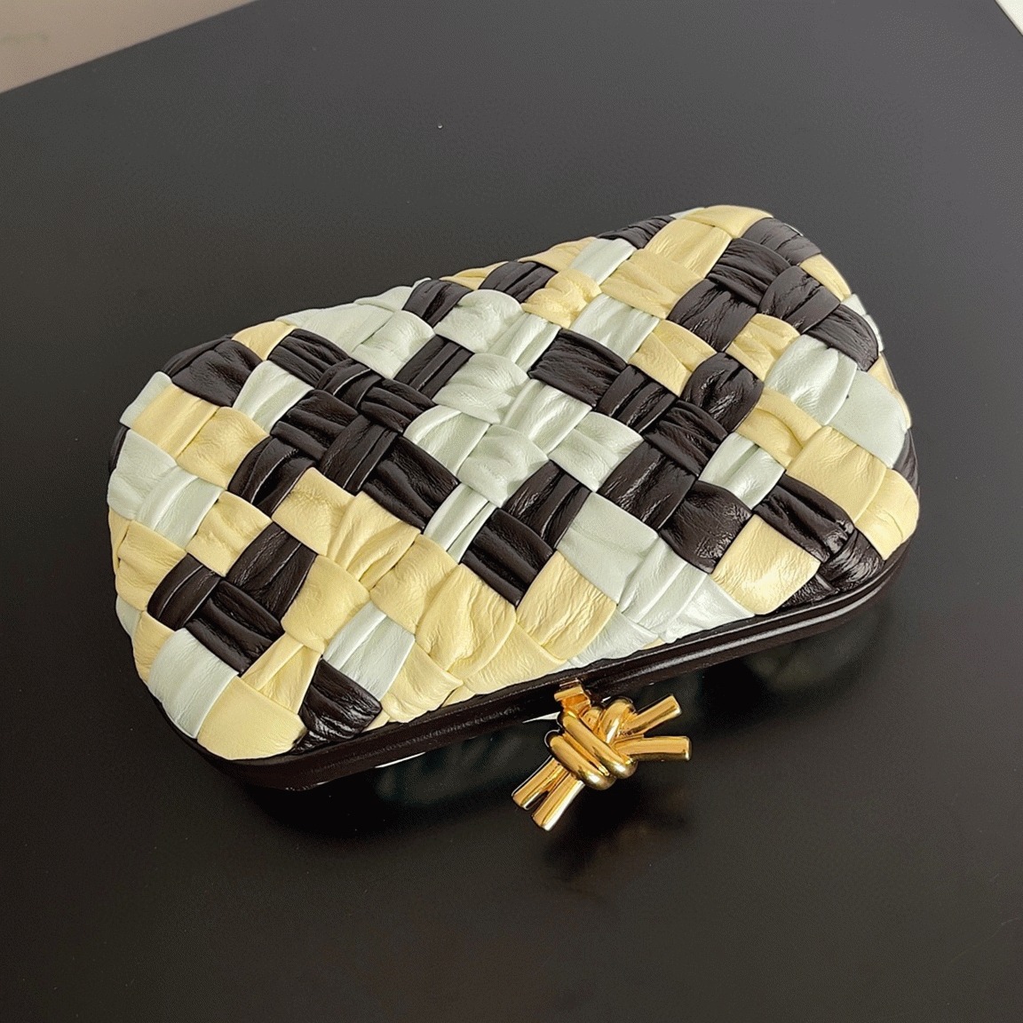 Replica B0tt*ga Ven*ta Knot Minaudiere Clutch Multicolour
