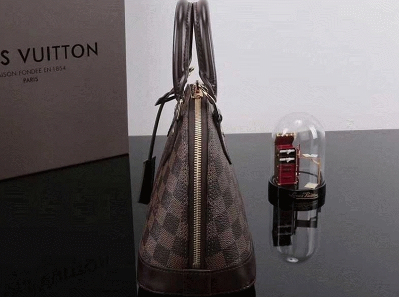 L0vis Vvtt0n Damier Ebene Canvas Alma BB Handbag