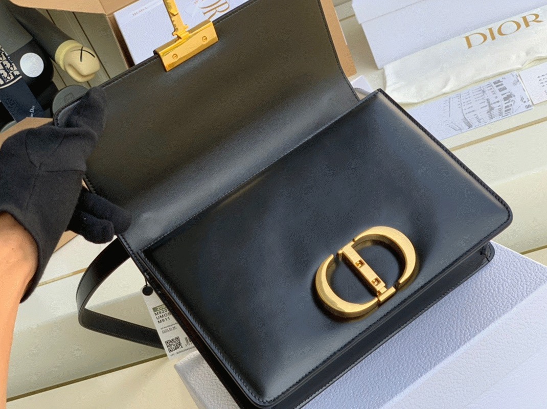 D10r 30 Montaigne Medium Bag Replica in Black Box Calfskin