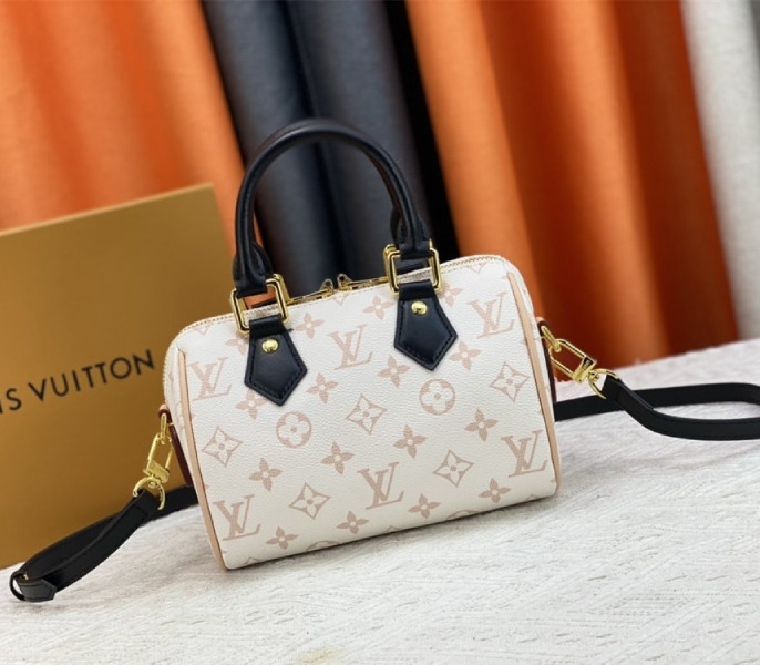 L0vis Vvtt0n Monogram Dune Canvas Speedy 20 Handbag With Strap