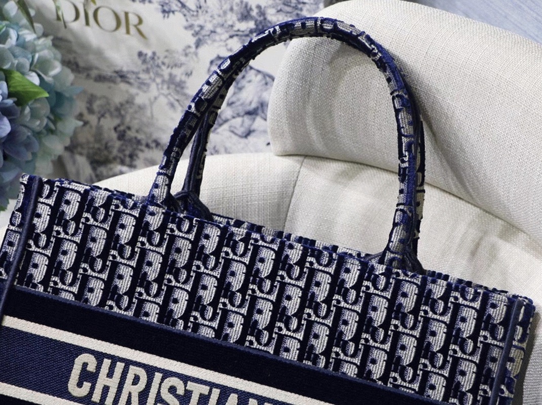 D10r Medium Book Tote Bag Knockoff in Blue Velvet Oblique Embroidered