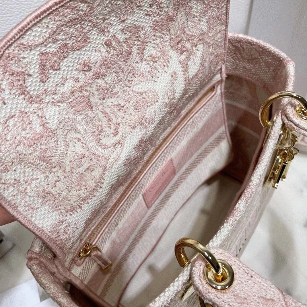 D10r Lady D-Lite Medium Bag Replica in Pink Toile de Jouy Embroidery