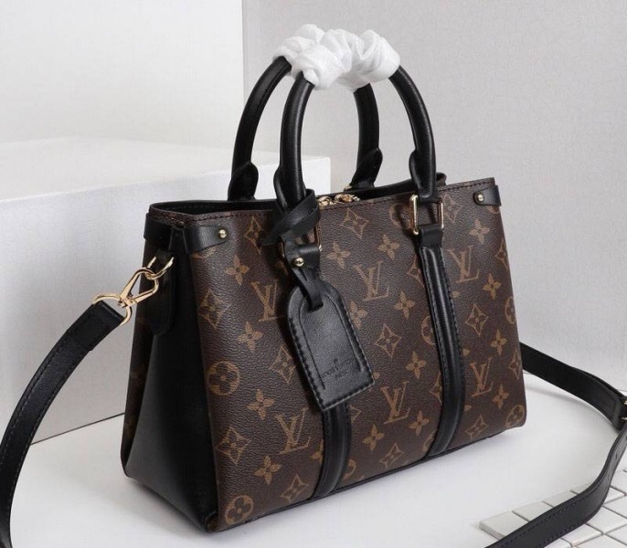 L0vis Vvtt0n Monogram Canvas Soufflot BB Bag In Black