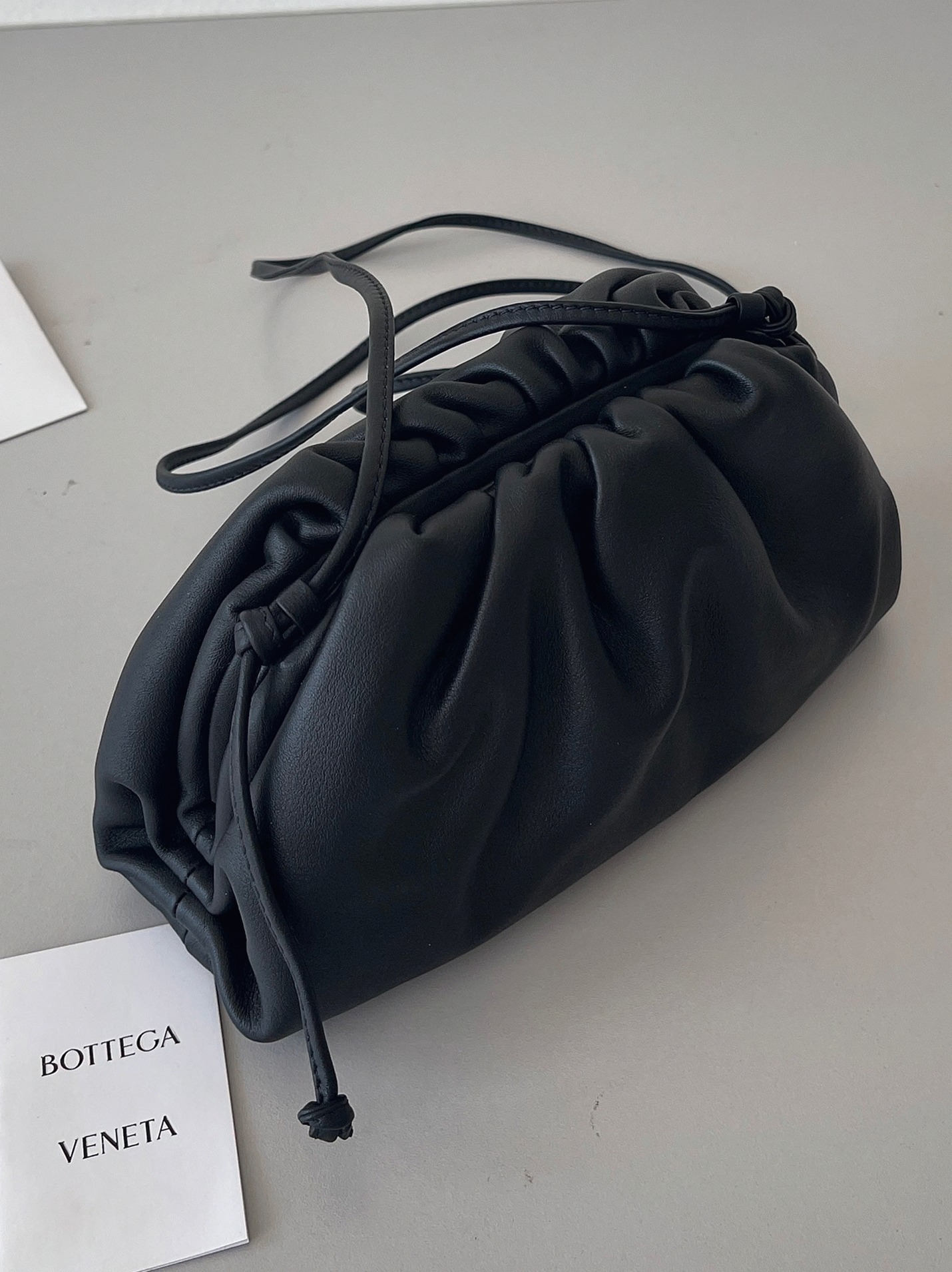 Knockoff B0tt*ga Ven*ta Mini Pouch with Strap Black