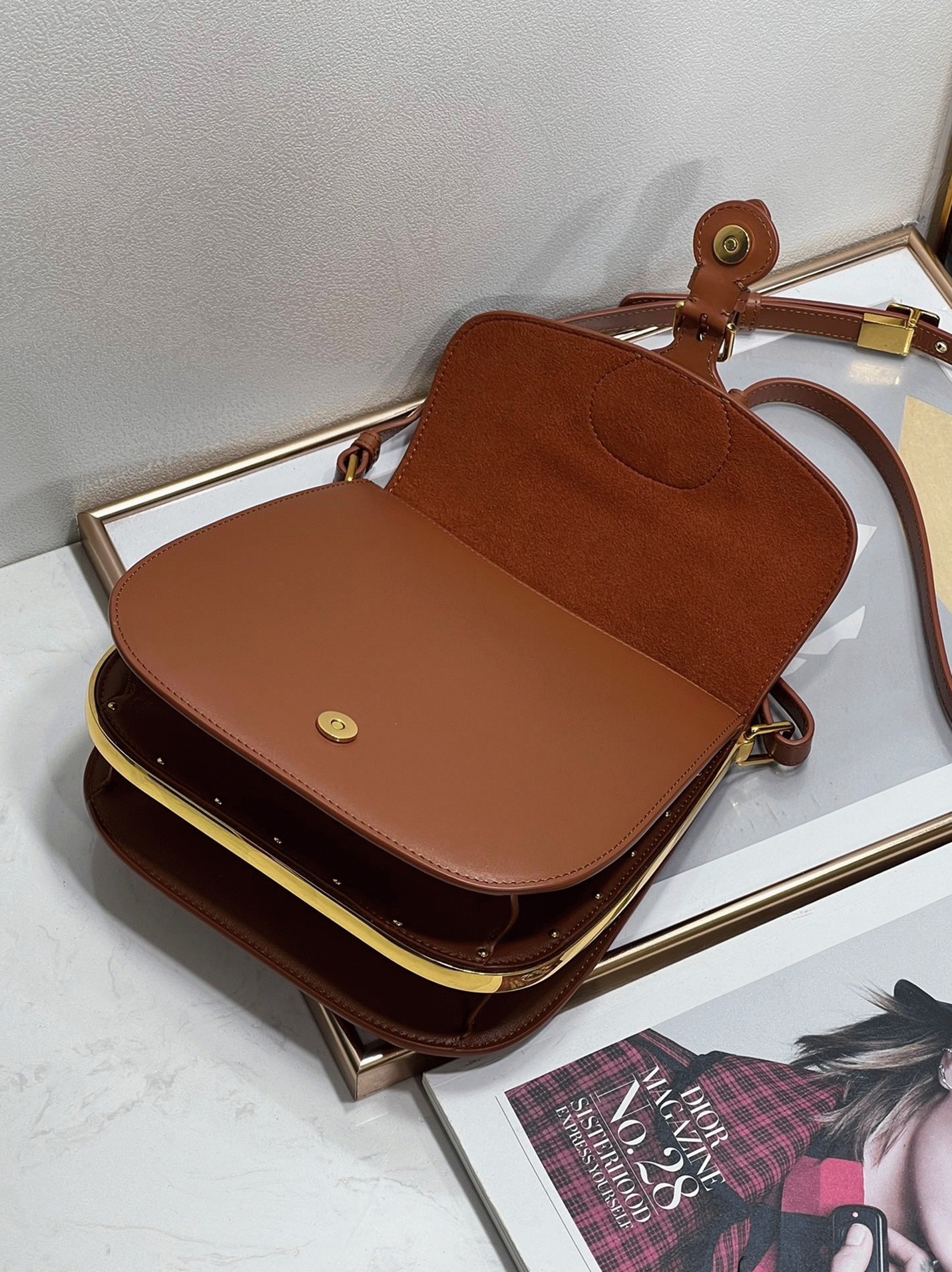 D10r Bobby Frame Bag Knockoff in Brown