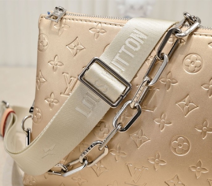 L0vis Vvtt0n Coussin PM Bag In Light Gold With Jacquard Strap