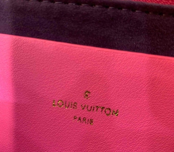 L0vis Vvtt0n Coussin Pochette In Pink And Purple