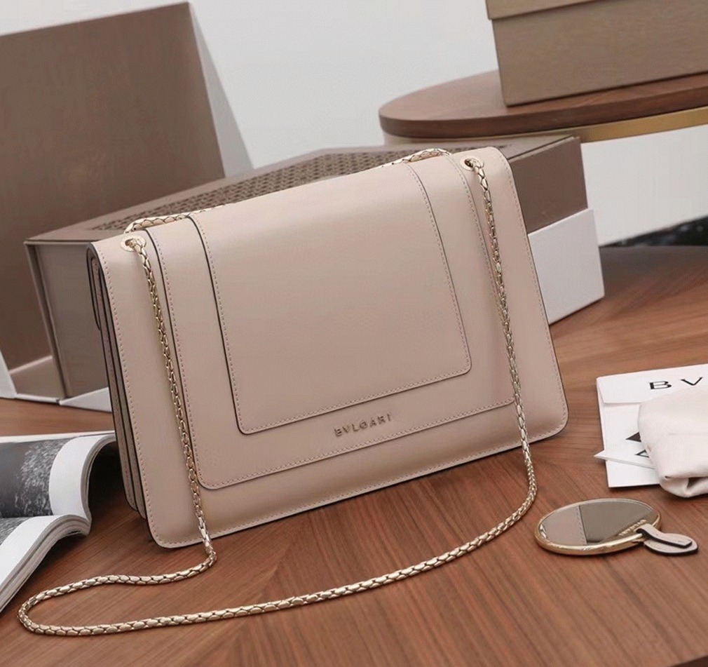 Replica Bv1g*ai Serpenti Forever Large Shoulder Bag Beige Calfskin