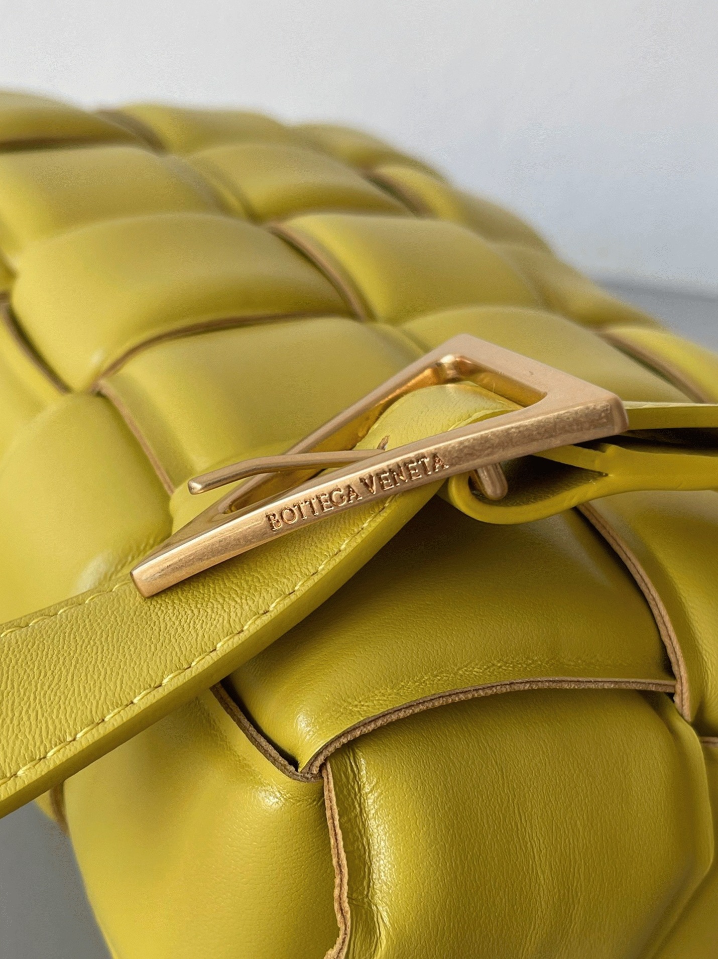 Top Quality Fake B0tt*ga Ven*ta Padded Cassette Bag In Yellow