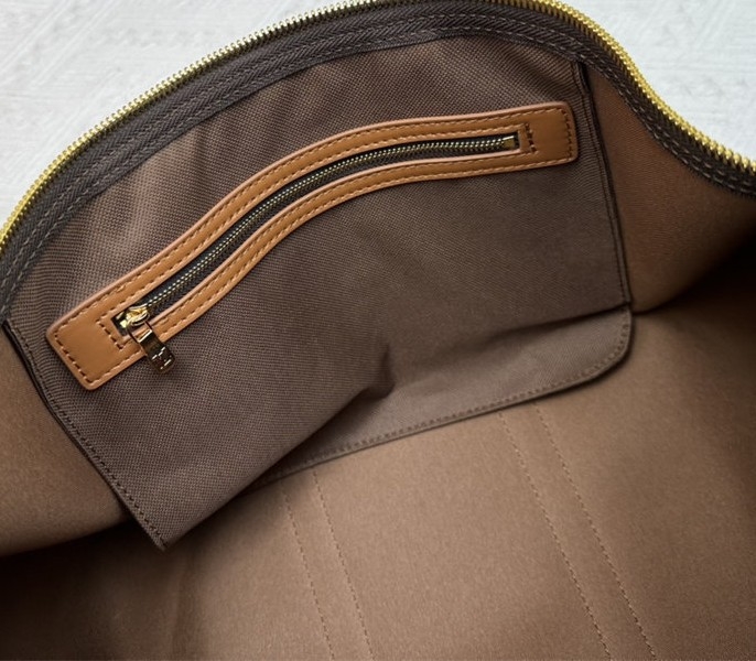 L0vis Vvtt0n Monogram Dust Canvas Keepall Bandouliere 50 In Brown