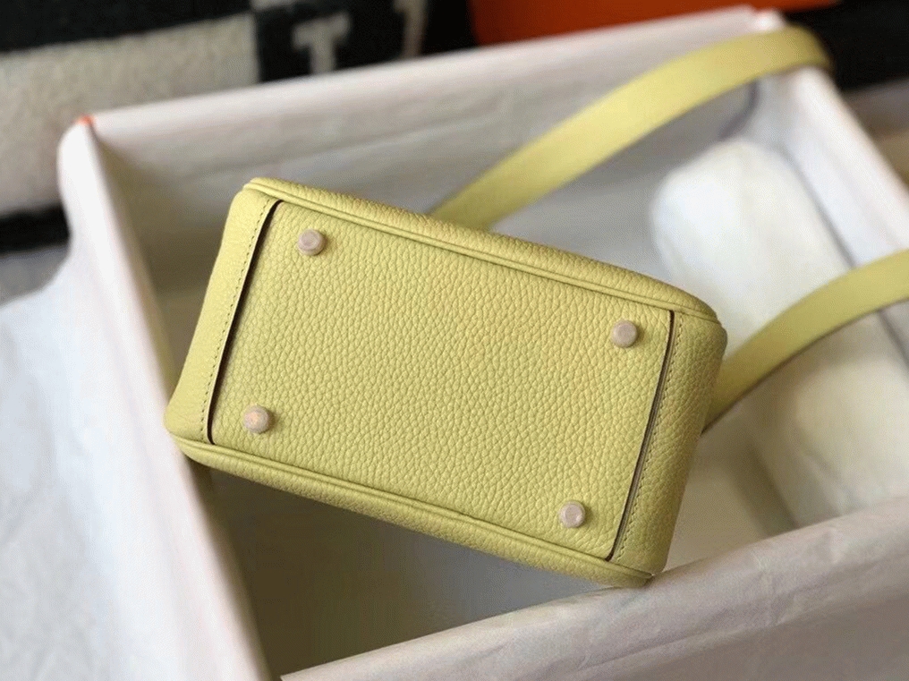 Replica H**me5 Lindy Mini handbag in jaune poussin clemence leather