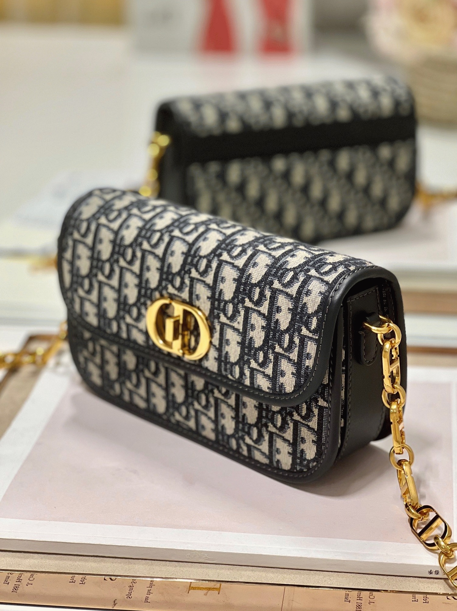 D10r 30 Montaigne Avenue Bag Fake in Blue D10r Oblique Jacquard