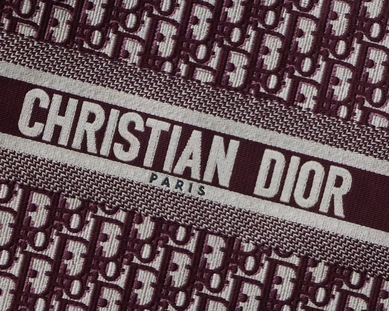 D10r Medium Book Tote Bag Fake in Bordeaux D10r Oblique Embroidery