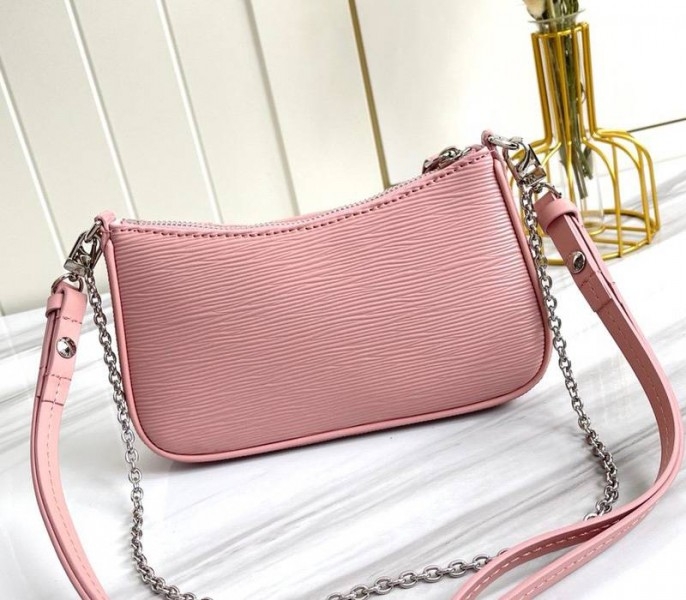 L0vis Vvtt0n Epi Leather Easy Pouch On Strap In Rose Ballerine Pink