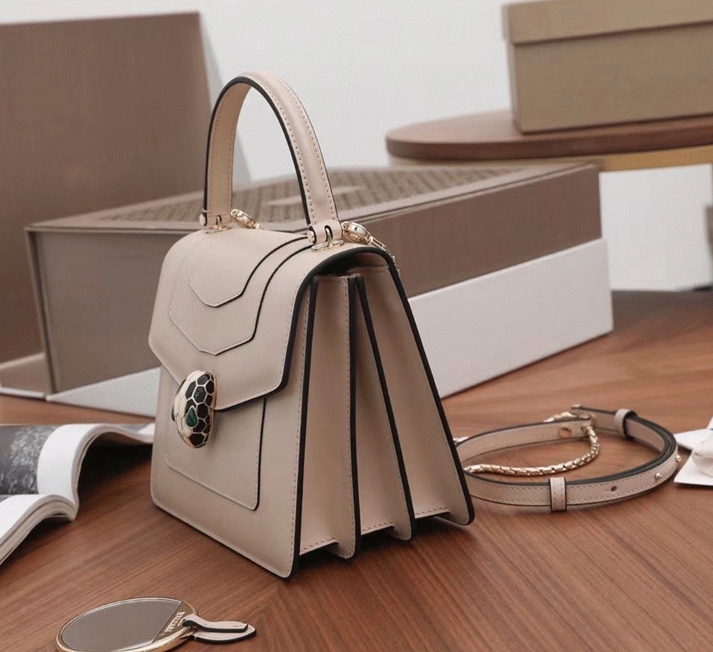 Fake Bv1g*ai Serpenti Forever Small Bag Beige Calfskin