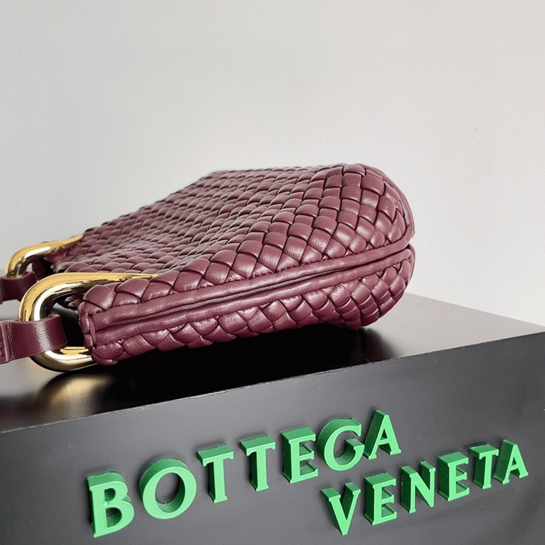 Replica B0tt*ga Ven*ta Clicker Small Bag Bordeaux