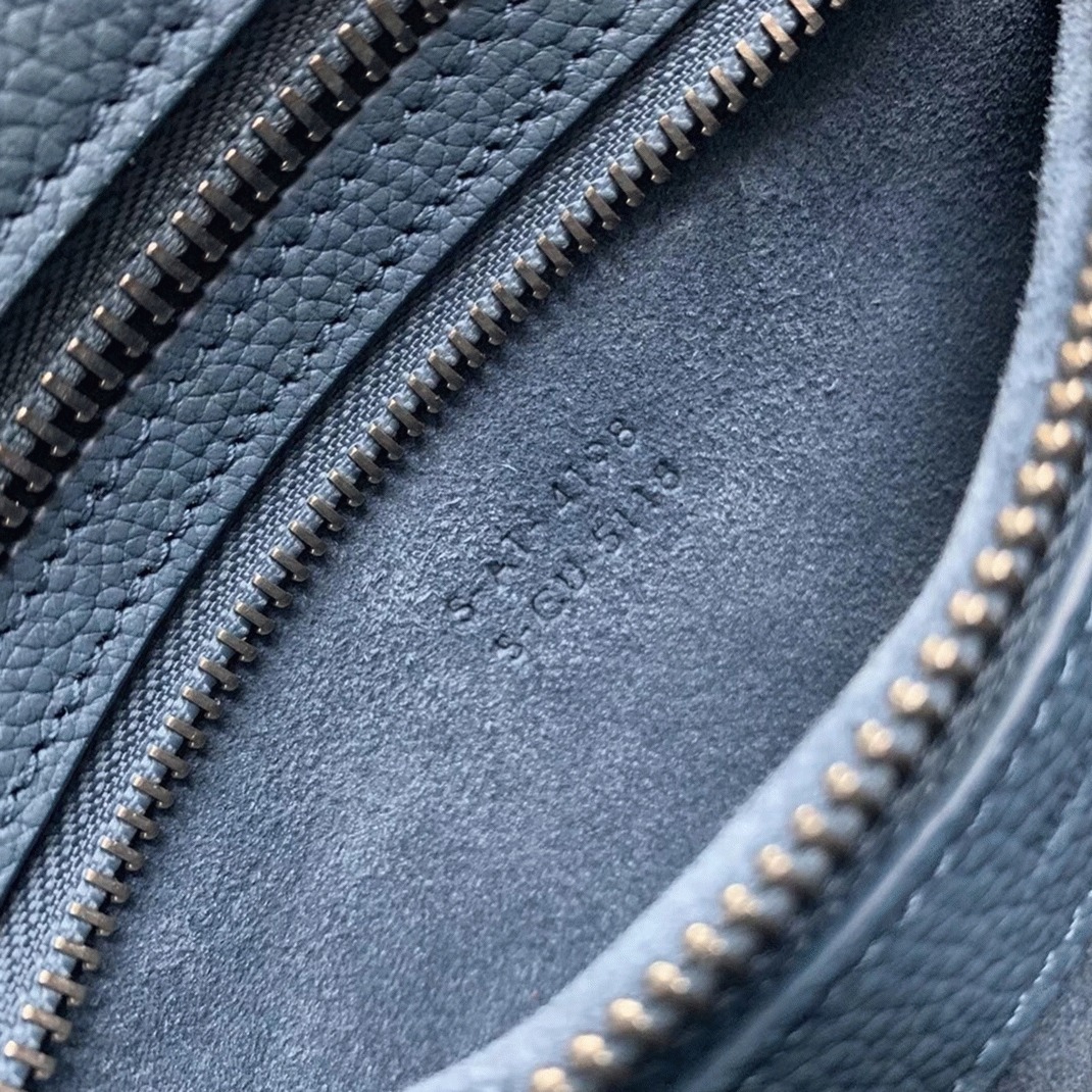 ce1i*e micro lU*gage tote bag knockoff in slate blue