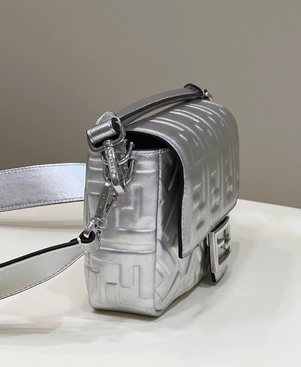 Top Quality F**di Medium Baguette Bag In Silver FF