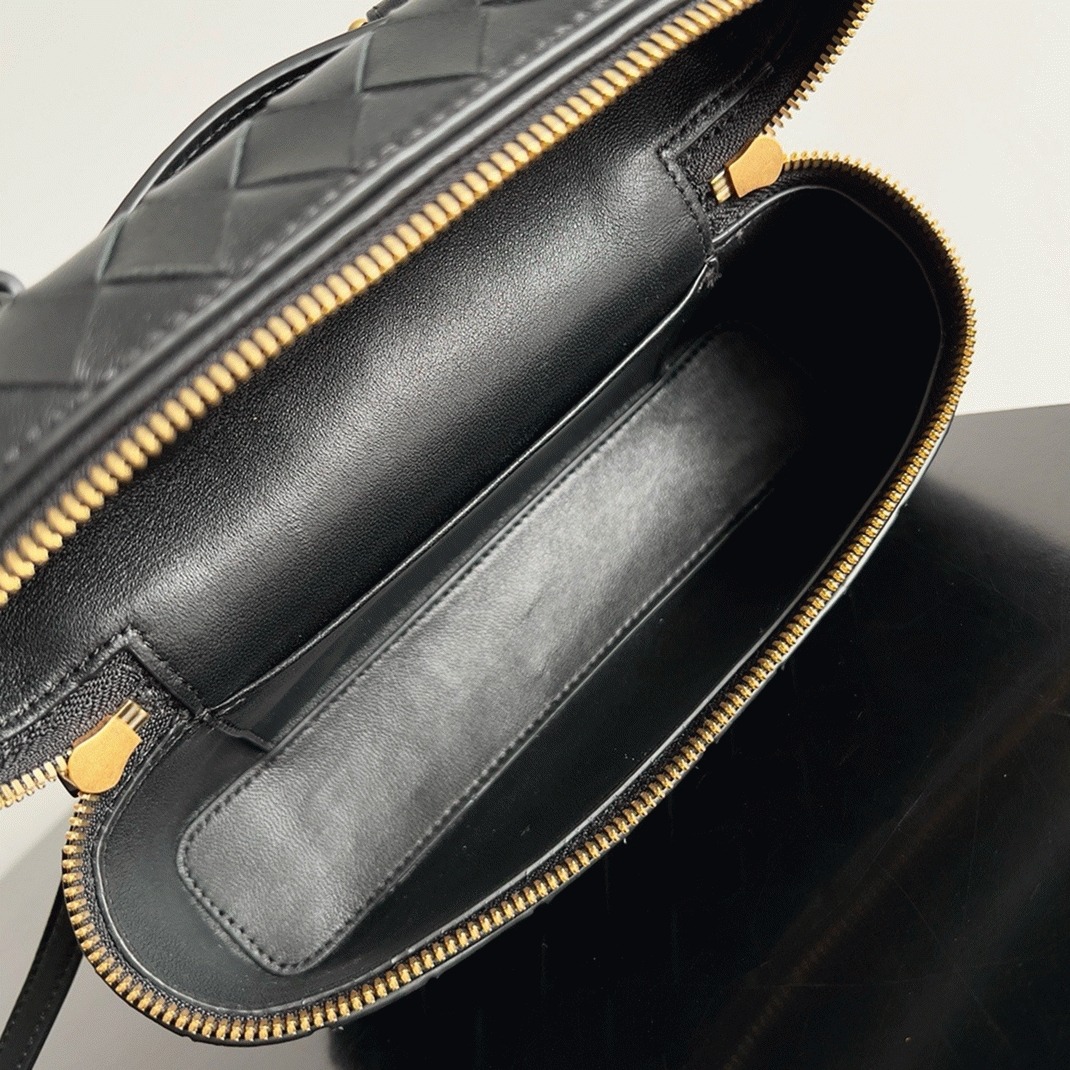 Replica B0tt*ga Ven*ta Bang Bang Vanity Case Black