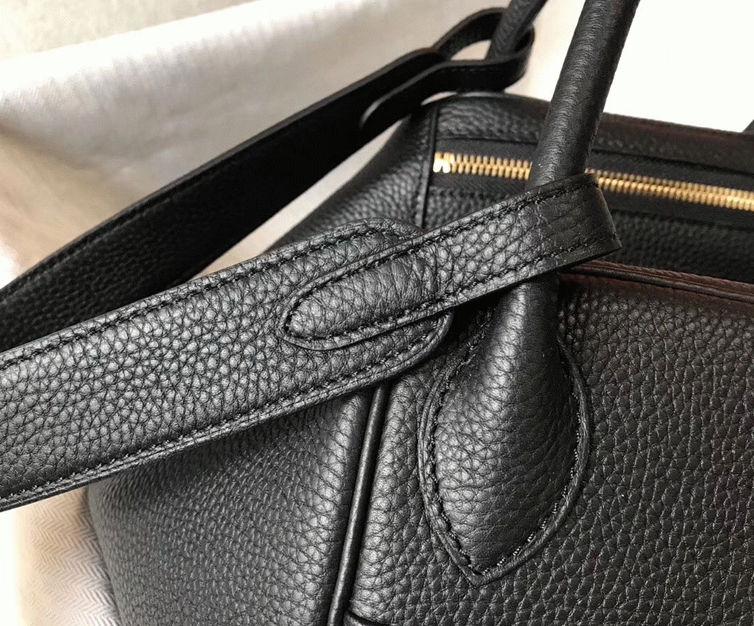 Fake designer H**me5 Lindy 30cm bag in black color