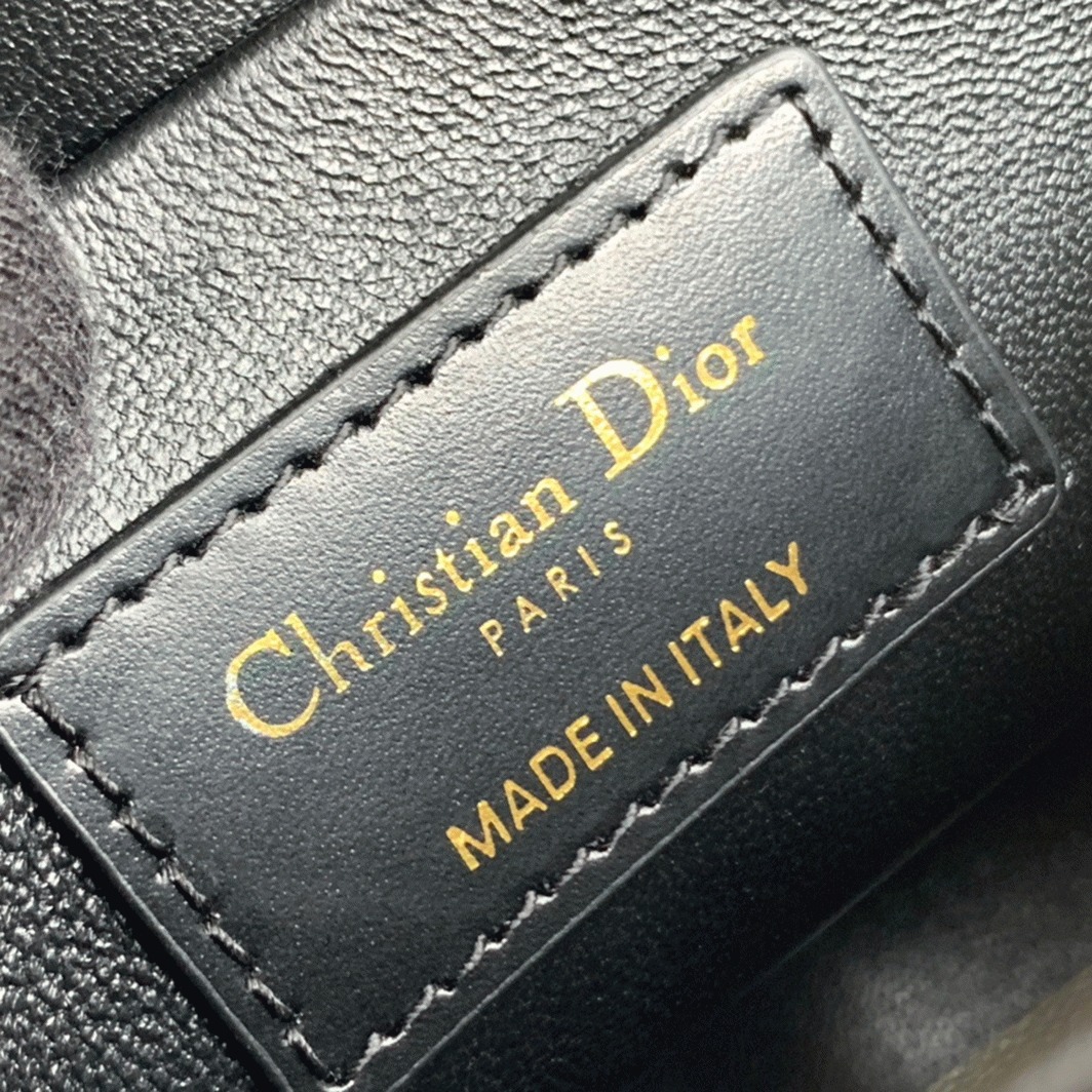 D10r 30 Montaigne Box Bag Replica in Black Box Calfskin