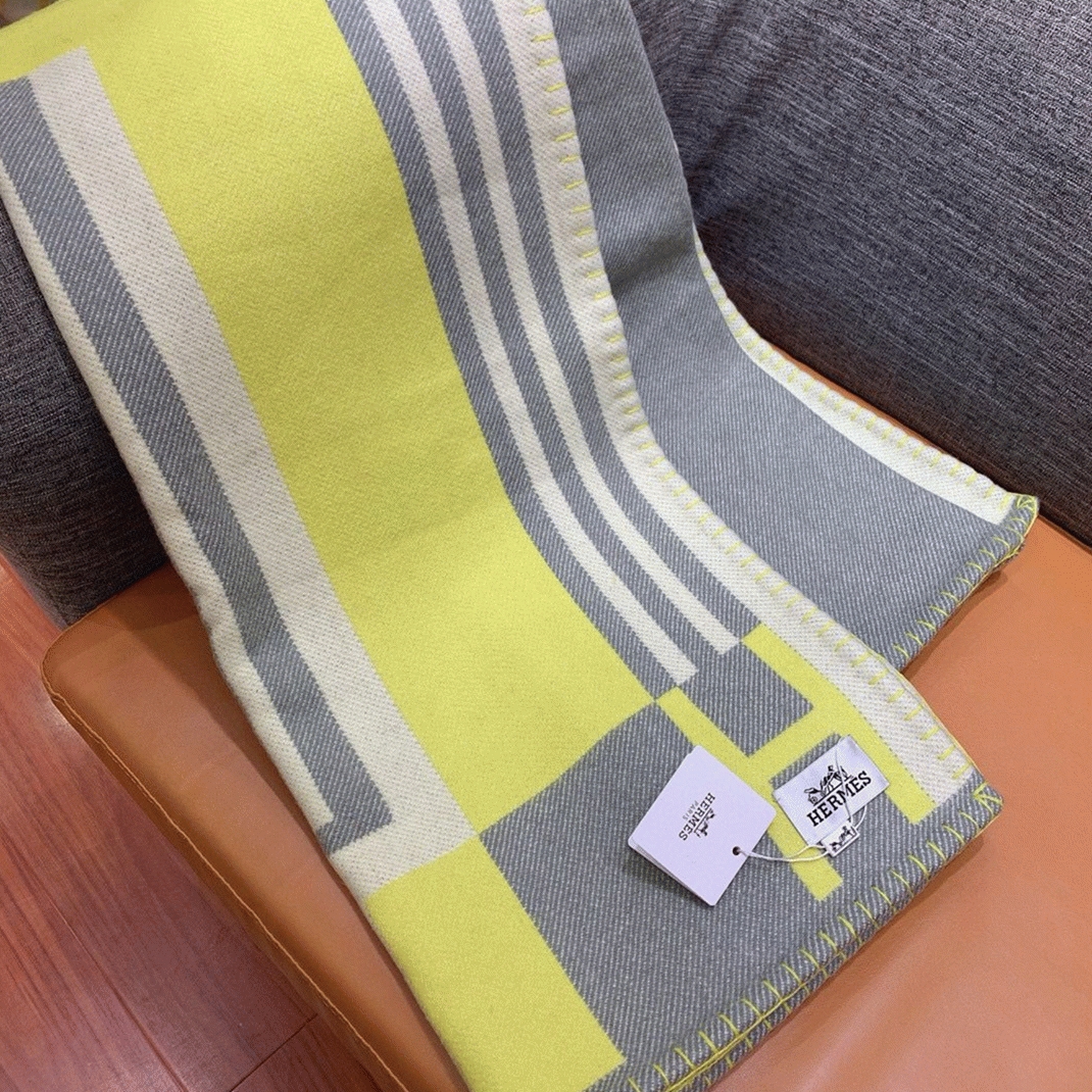 Top replica H**me5 Ithaque blanket in tilleul wool and cashmere