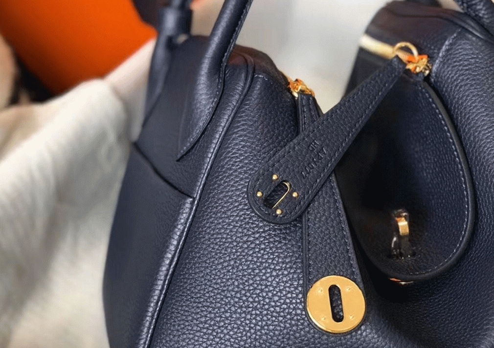 Knockoff H**me5 Lindy 30cm bag in navy blue shade
