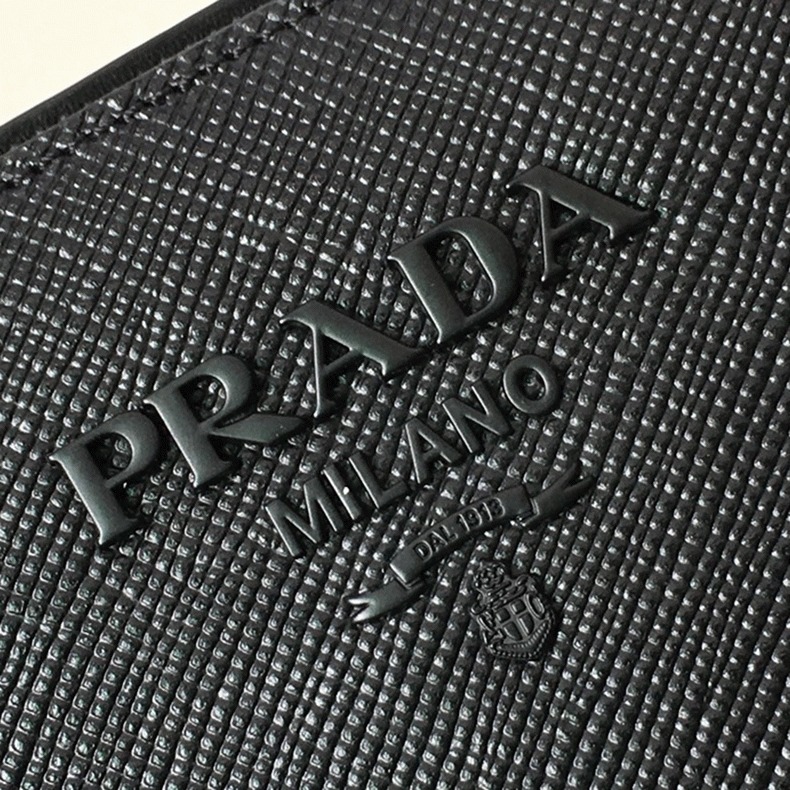 Pra*a Monochrome Small Bag Imitation in Black