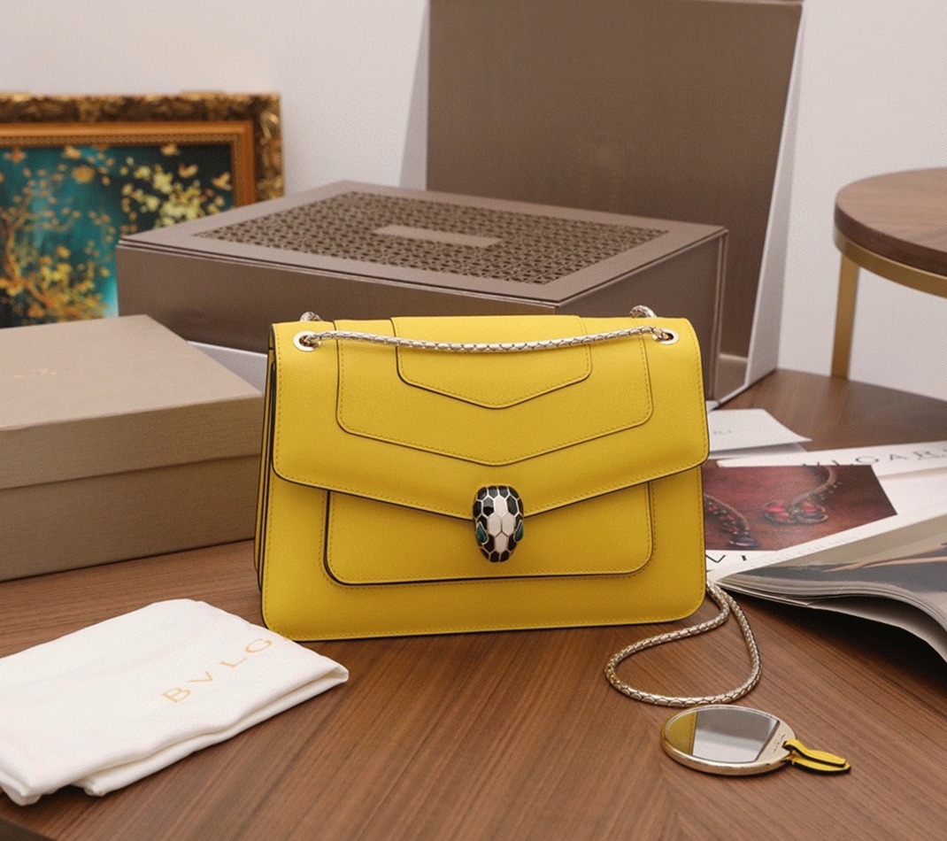 Replica Bv1g*ai Serpenti Forever Medium Shoulder Bag Yellow Calfskin