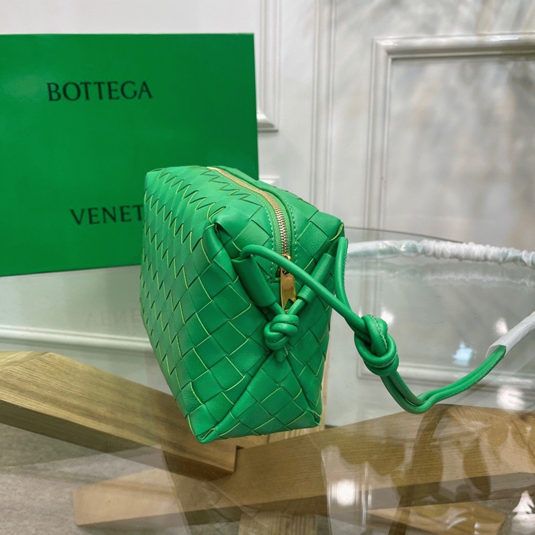 Replica B0tt*ga Ven*ta Loop Small Bag Green